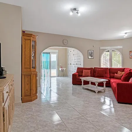 Casa Leuki *