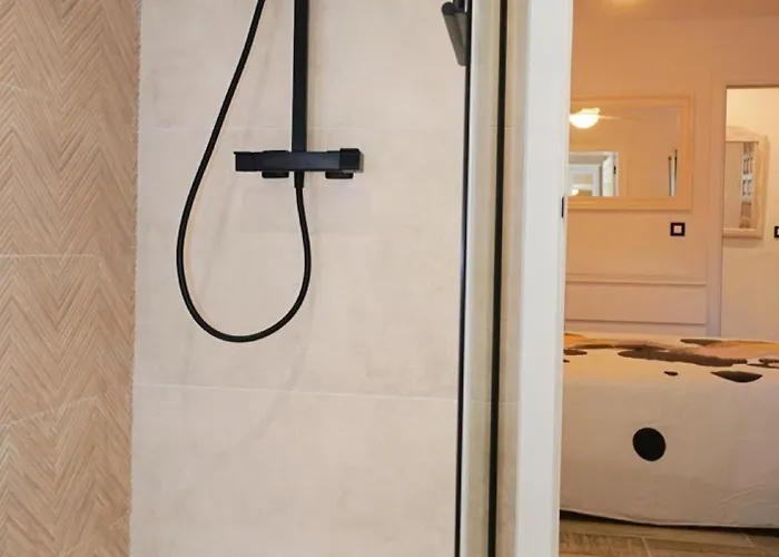 Leuki Вилла Кальпе